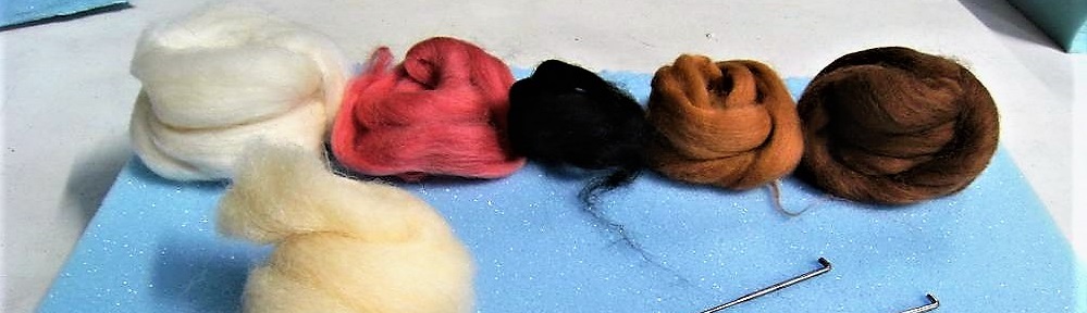 How to make a felting animal from wool?